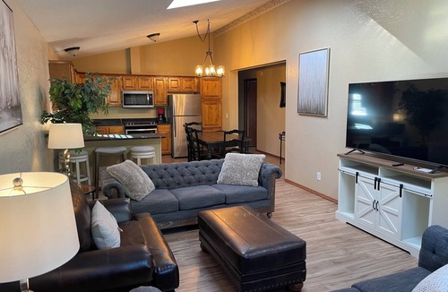 Denver House | Spacious 5-bedroom house with WiFi, AC in charming Arvada