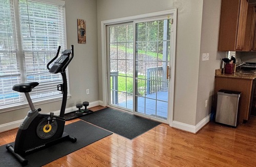 Roland Park House | Spacious Baltimore Charm- Perfect for Families and Large Groups