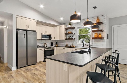 Old Town Apartment | Spacious Downtown Apartment - Walk to Old Town FC!