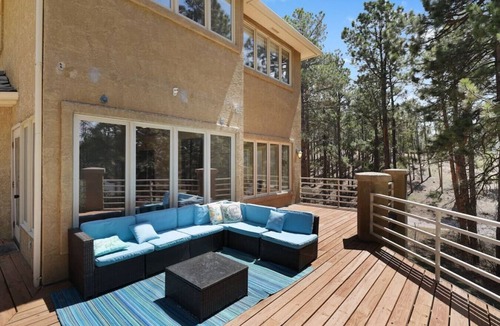 Monument House | Spacious Home | Hot Tub | Near USAFA