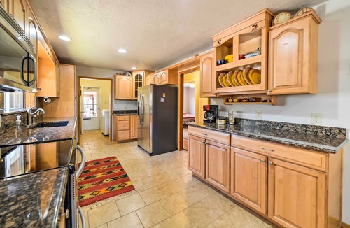 Mancos Cottage | Spacious Mancos Home w/Furnished Deck & Yard!