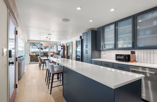West End Condo | Spacious & Newly renovated 2BR/2BA- Between Koch and Wagner park