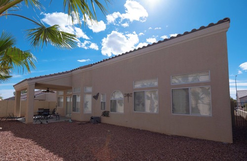 North Las Vegas House | Spacious Pet Friendly Vegas Home