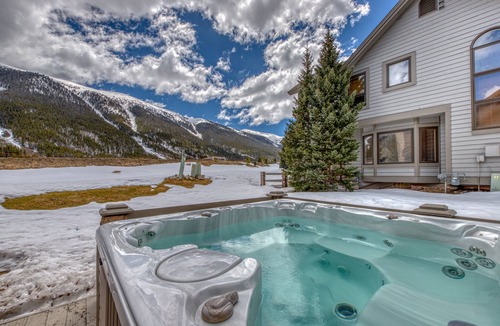 East Village at Copper House | Spacious resort home w/private garage, hot tub & laundry. Bus to slope