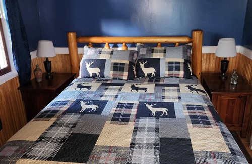 Spring Creek House | Spacious working horse farm, THE GALLOPING INN, where you can relax and unwind.