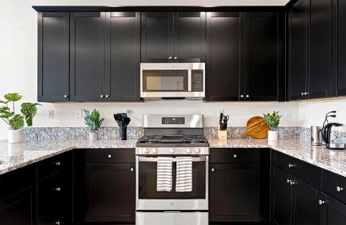 Sparks House | Sparks 4BR Family Home · Spring Yard & Patio