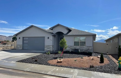 Grand Junction House | Spectacular Mesa view 3 room home