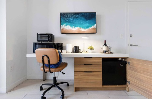 Hallandale Beach Apartment | Spectacular Studio, Amazing Amenities + Pool