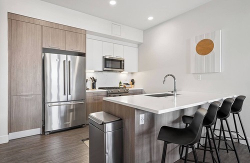 Highland Condo | Sprawling Retreat | 2BR LoHi Corner Unit | Dog-Friendly