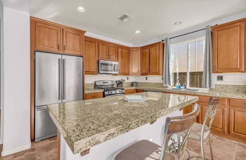 Reno House | Spring Haven/5TVs/Sleeps 13/8beds