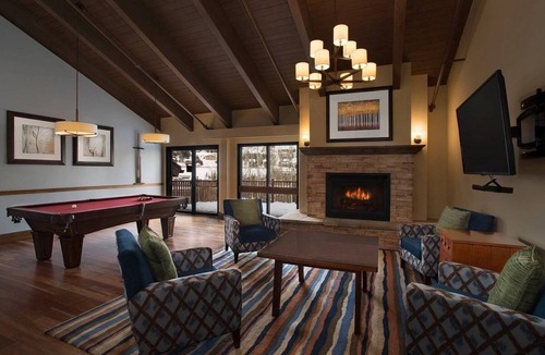 Vail Villa | Spring Ski in Beautiful Vail, CO - Luxury 2 bedroom, 2 1/2 bath Villa - sleeps 8
