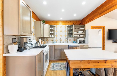Florissant Cabin | Star Gazer’s Sanctuary