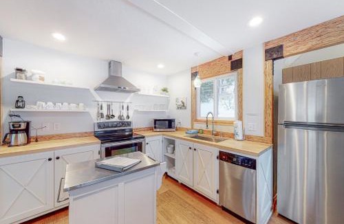 Yosemite West House | Starfall