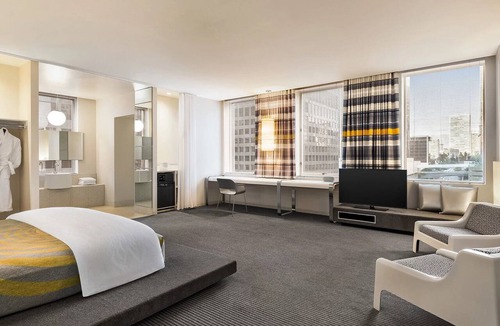 Financial District Hotel | Stay in the Heart of LA – 3 Relaxing Units Near Crypto.com Arena