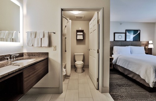 Albuquerque Hotel | Staybridge Suites Albuquerque - Airport by IHG