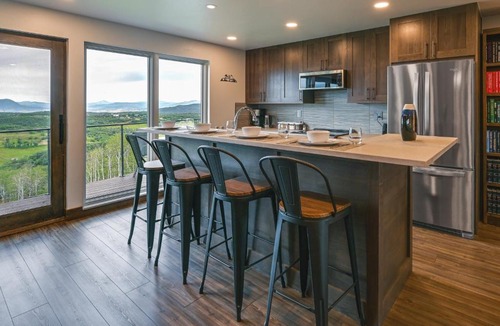 Steamboat Springs Apartment | Steamboat Springs Apt w/Views, 15 Mi to Skiing!