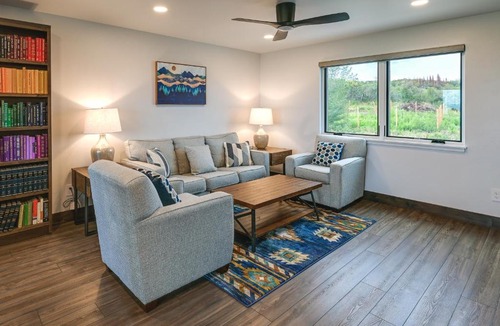 Steamboat Springs Apartment | Steamboat Springs Apt w/Views, 15 Mi to Skiing!