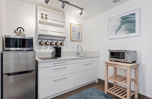 Summerland House | Steps to Beach & Town! Ocean Views! Ideal Studio!