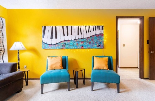Longmont House | Steps to Lake Mcintosh, Basement 1BR