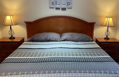 Loveland Apartment | Stoney River Lodge - Unit 5 - Big Horn Sheep