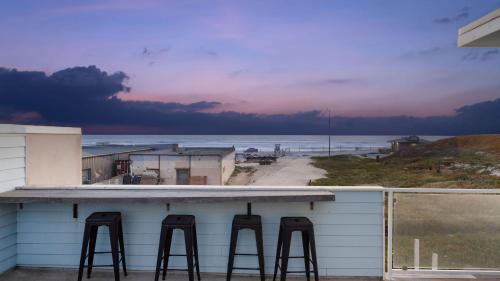 Oceano House | Strand Way B by AvantStay