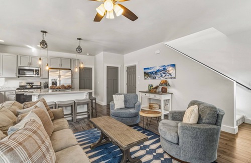 Ouray House | Stroll to Hot Springs & Trails | Near Downtown | Stunning Virws