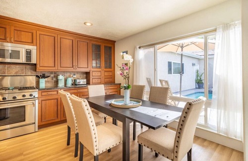 Mission Viejo House | Stunning 4 Bedroom 1 Level- Pool, Spa, Grass Yard, Fire Pit, Garage, BBQ