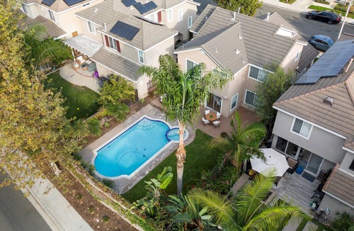 Aliso Viejo House | Stunning 4-Bedroom Pool House in lovely Aliso Viejo close to beach-