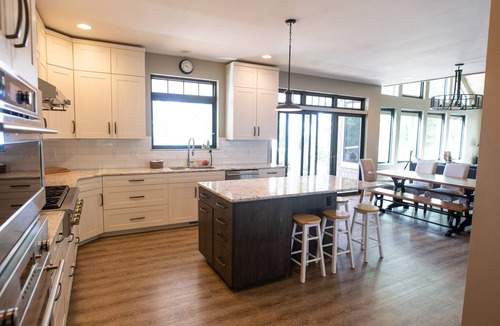 Charlevoix House | Stunning Beachfront Home, Sauna! Several days available in June & August 2026