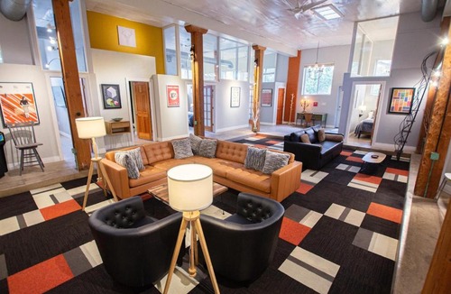Cole House | Stunning Denver Art Loft RiNo Near Mission Ball Room