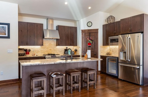 River Run House | Stunning New Luxury Townhome/Great Location/Private 2-car Garage