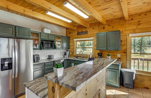 Purgatory Cottage | Stunning San Juan Mtn Views: Cabin Near Skiing!