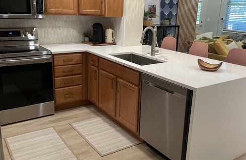 Arvada Condo | Stylish 1B/1B condo with amenities in heart of Olde Town Aravada