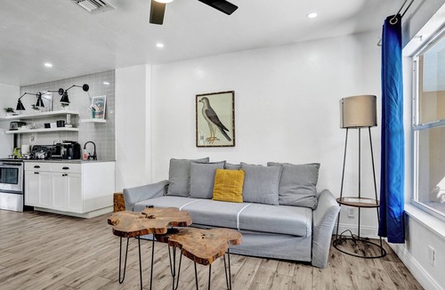 Poinsettia Heights House | Stylish 2BR Bungalow w Pool & Free Parking in Fort Lauderdale