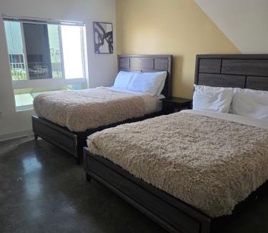 Arts District Apartment | Stylish 2BR in the Heart of the Arts District