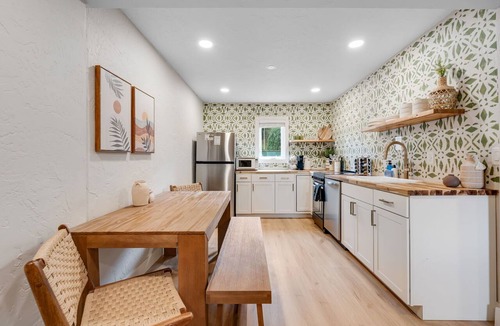 Manitou Springs Apartment | Stylish 2BR in Manitou Springs, Walk Downtown
