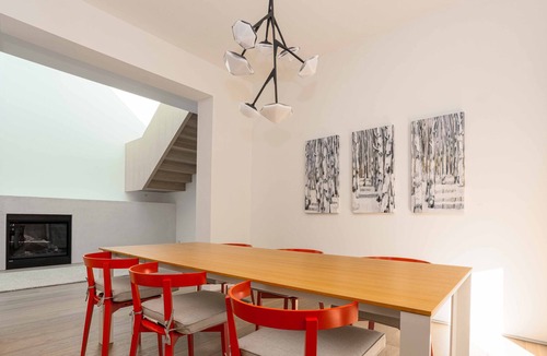 Tree Section House | Stylish 5 Bedroom Family Home in Manhattan Beach