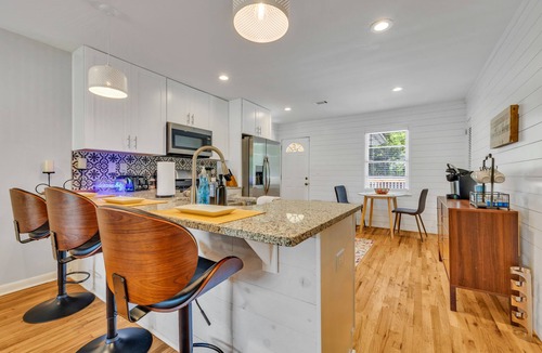 Candler-McAfee House | Stylish Duplex Near East Lake Golf Course (Unit B)