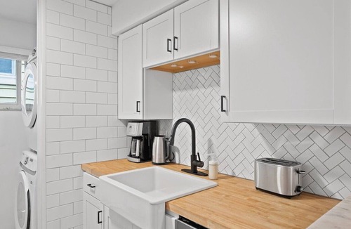 Pittsburgh Apartment | Stylish & Modern 2Bd Apt in Millvale/Lawrenceville