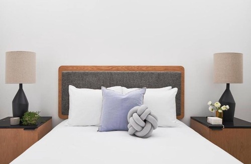 LoDo Hotel | Stylish Urban Studio w/Full Kitchen | Outdoor Pool | Union Station – 0.2 miles