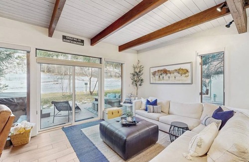 Eagle-Vail House | Stylishly Remodeled Mountain Retreat on Eagle Vail Golf Course