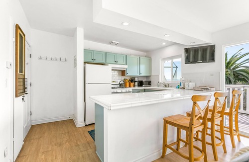 Summerland House | Summerland Beach retreat with incredible views and two-story decks