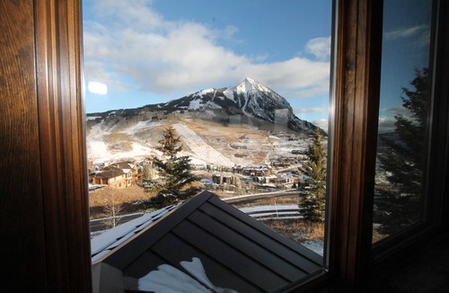 Mount Crested Butte House | Sunlight Ridge Retreat, Luxury, Hot tub, Views!