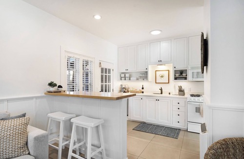 Capitola Cottage | Sunny Capitola Cottage - 100 Steps to the Sand