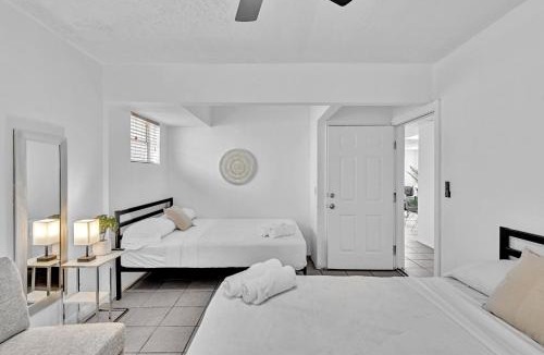Downtown Hollywood House | Sunny Hollywood Pool Home Near Beach & Casino