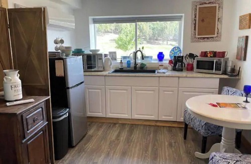Mancos House | Sunset Casita 2 bedroom pet friendly Guest Ranch
