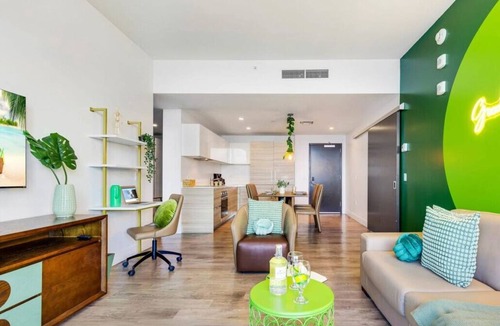Hollywood Apartment | Sunset Relaxation |Modern Apartment| Pool| Gym