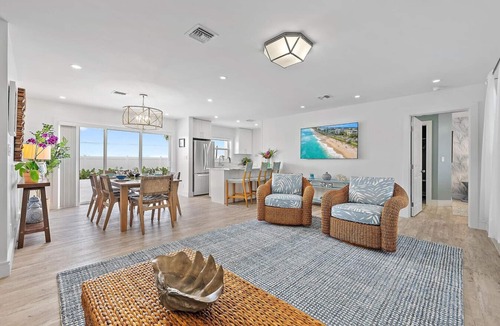 Juno Beach House | Sunset Ridge Cottage - Heated Pool, Bikes, Sunsets
