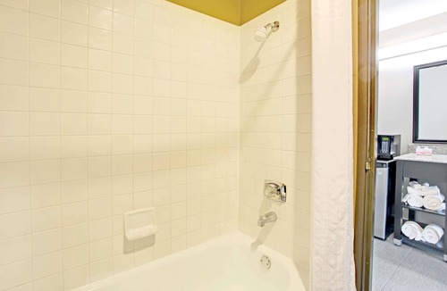 Fort Collins Hotel | Super 8 by Wyndham Fort Collins