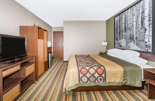 Montrose Hotel | Super 8 by Wyndham Montrose